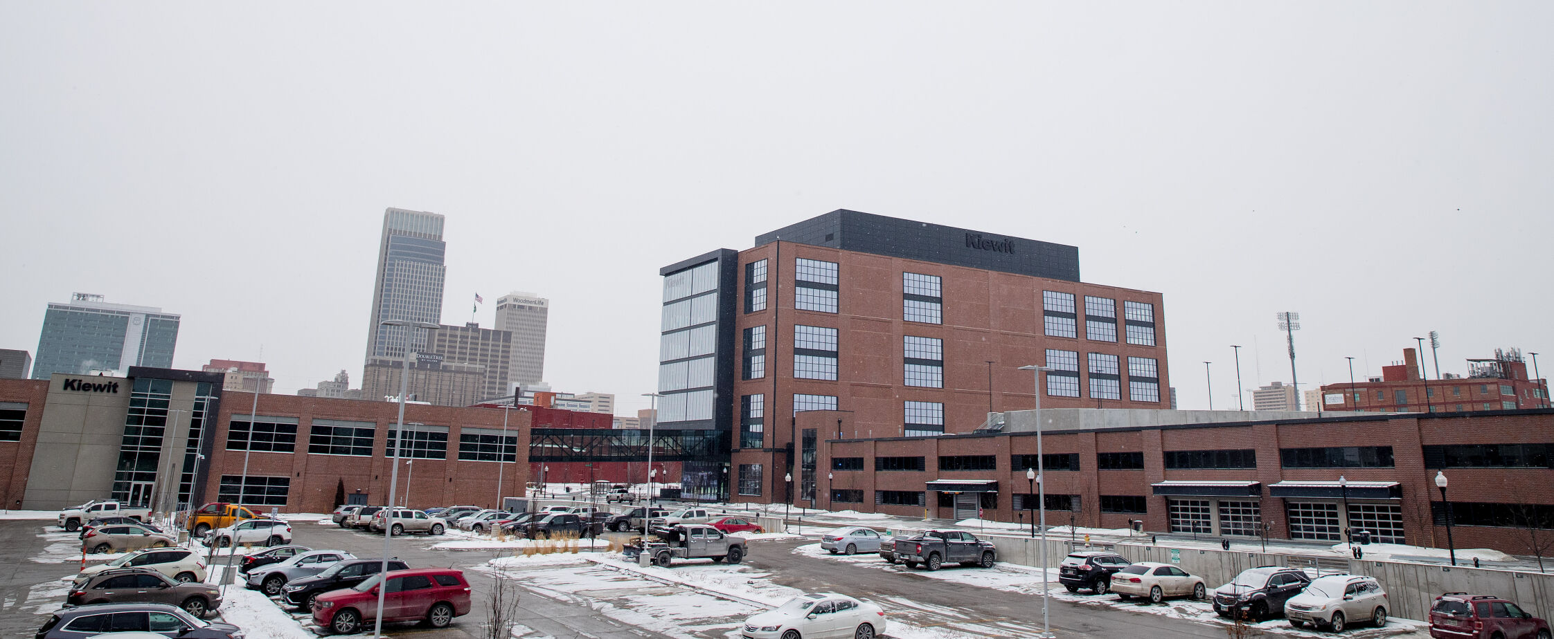 021821-owh-biz-kiewit-real-p1.JPG